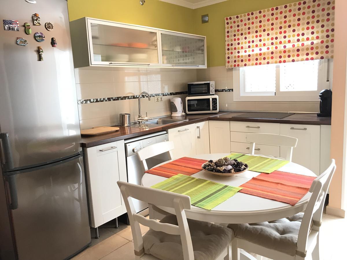 Apartamento Holidays On The Beach Torremolinos Bagian luar foto