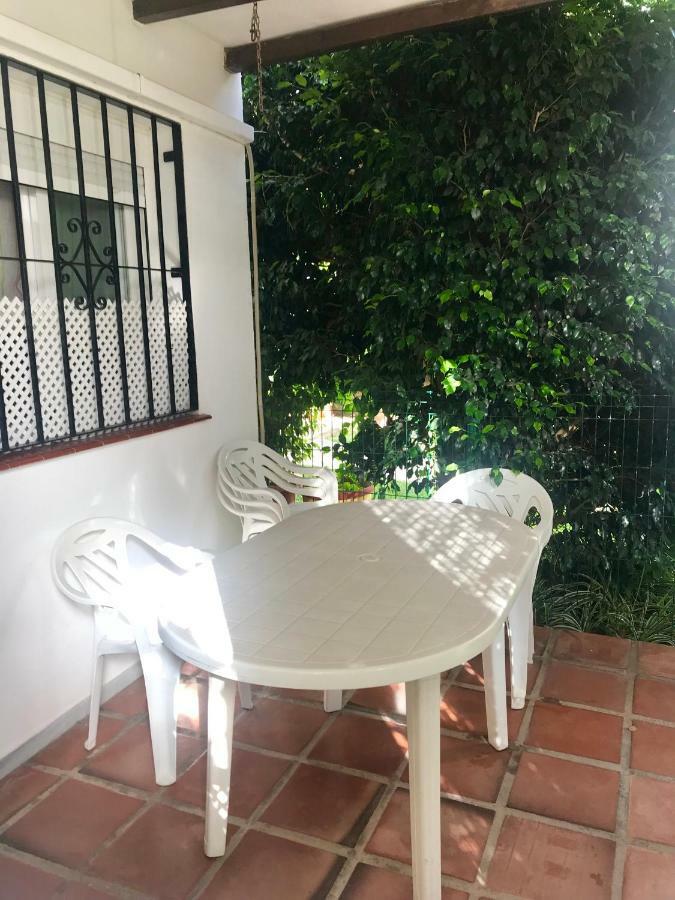 Apartamento Holidays On The Beach Torremolinos Bagian luar foto